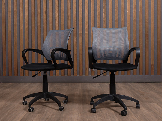Офисное кресло Ткань Темно-серый Россия