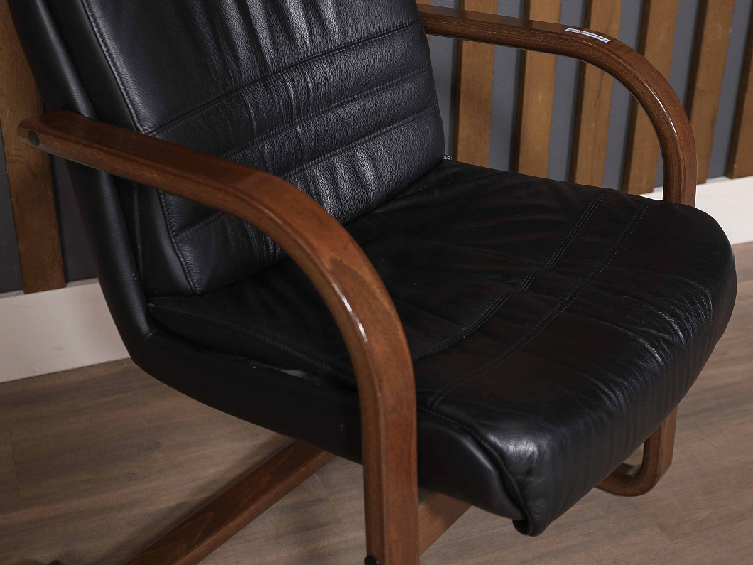 Конференц-кресло SitLand Кожа Чёрный Италия (КФЭЧ4-090725)