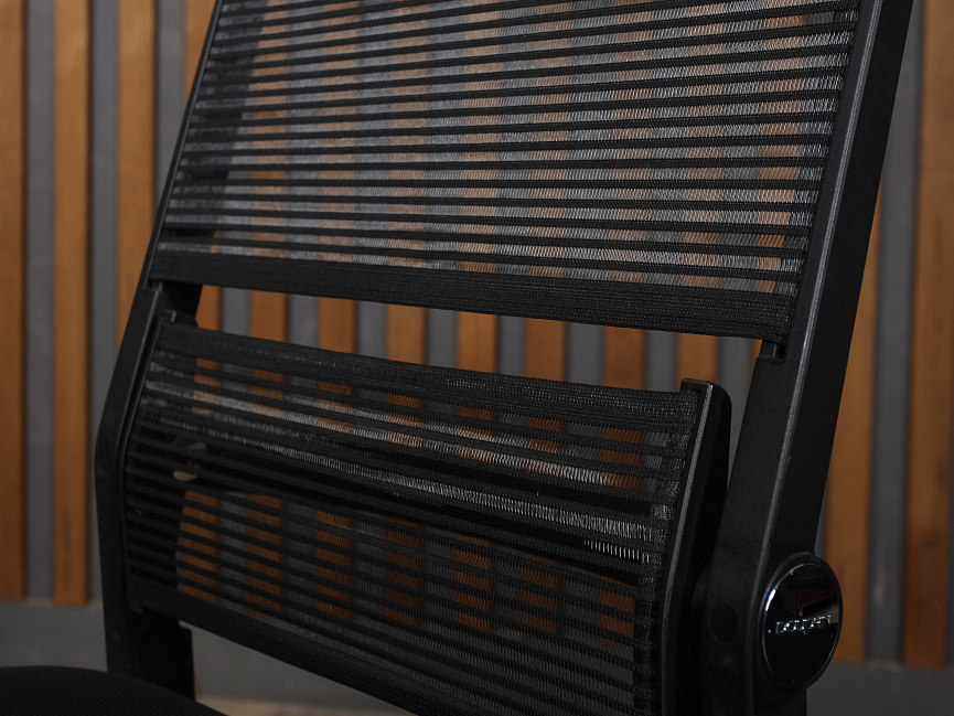 Кресло на колесах для руководителя Lordo DAUPHIN Ткань; Металл Чёрный Германия (КДРЧ-241123)