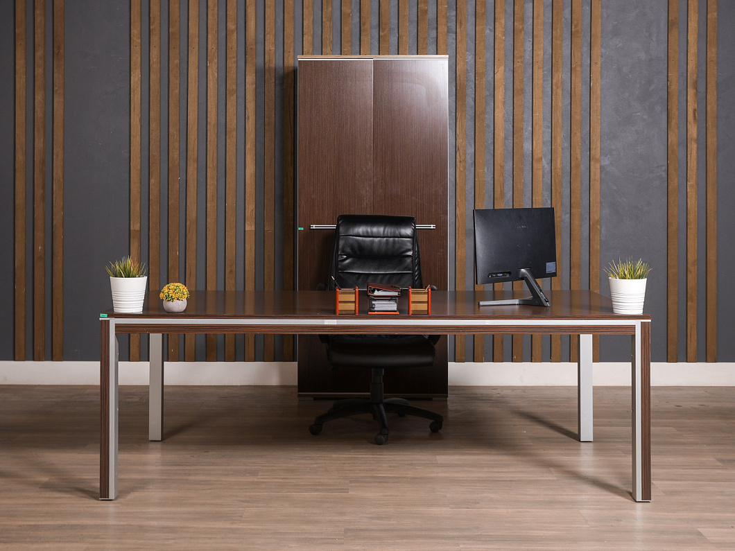 Кабинет руководителя ЛДСП Орех (КРЗБОР1-100925)