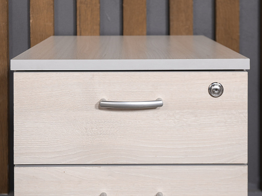 Тумба подкатная ДСП Дуб Россия