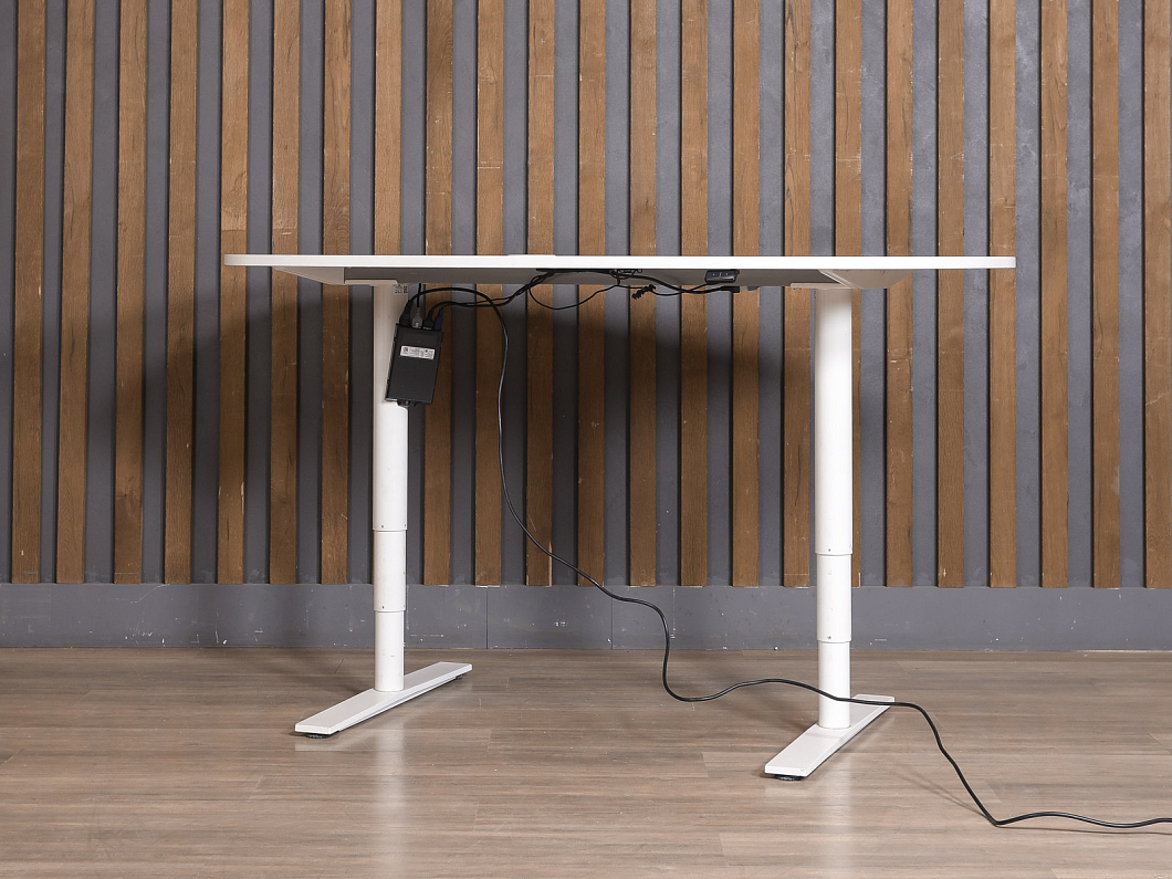 Стол с регулировкой высоты прямоугольный Bene ЛДСП Белый Швеция (СОБ1-281225)