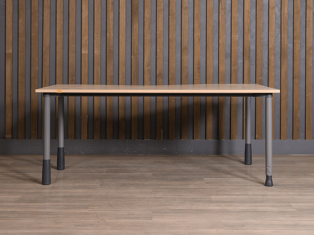 Стол руководителя Kinnarps ДСП Дуб Швеция (СТД-100223)