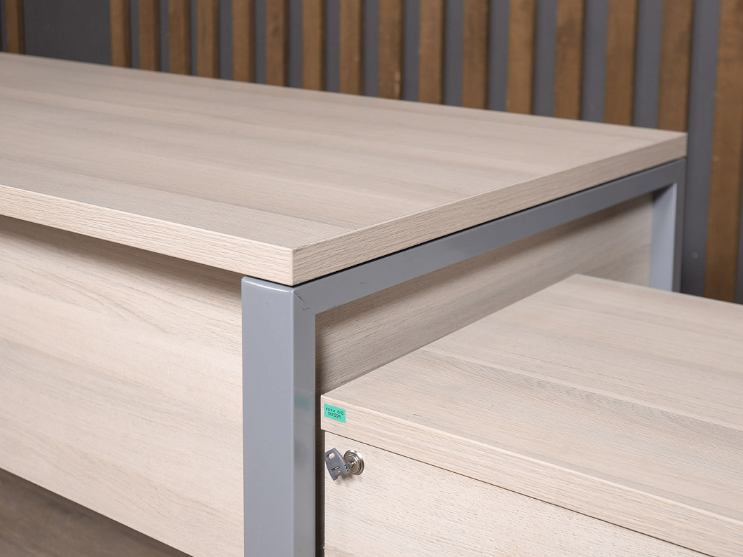 Стол руководителя ЛДСП Клен (СРКЛ-031225)