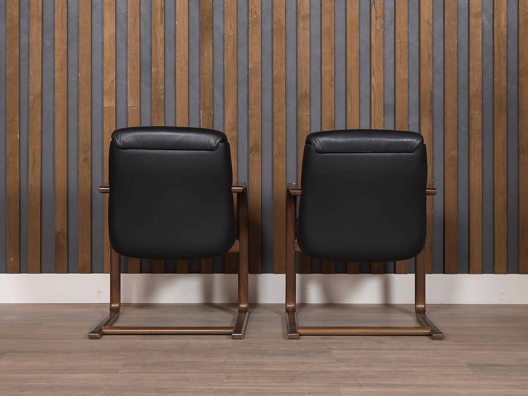 Конференц-кресло SitLand Кожа Чёрный Италия (КФЭЧ4-090725)