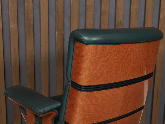 Офисное кресло R.A. Mobili HERGO B Кожа Зелёный Италия