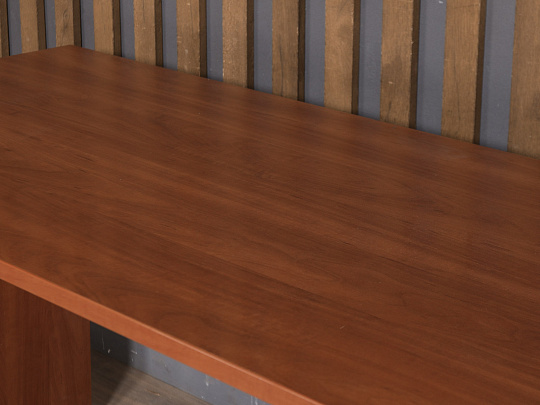 Стол эргономичный ЛДСП Вишня