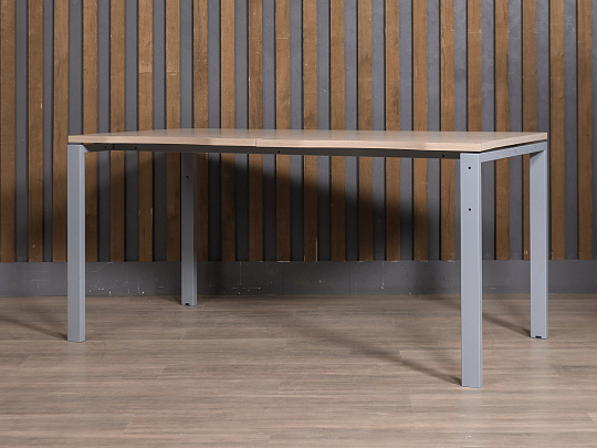 Стол прямоугольный ЛДСП Бук