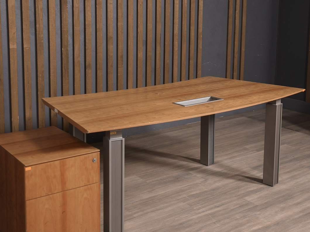 Стол с тумбой Steelcase ЛДСП Орех США (СРТОР-251025)