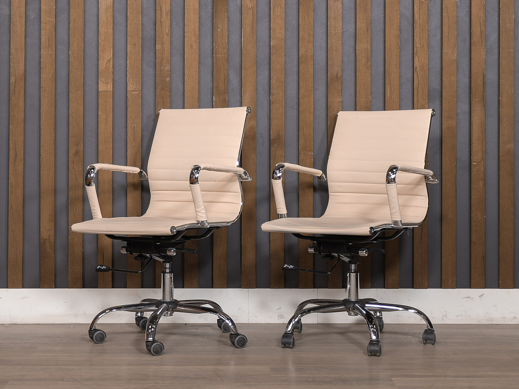 Офисное кресло Бюрократ CH 883 Ткань Бежевый Россия (КПБЖ-220525)