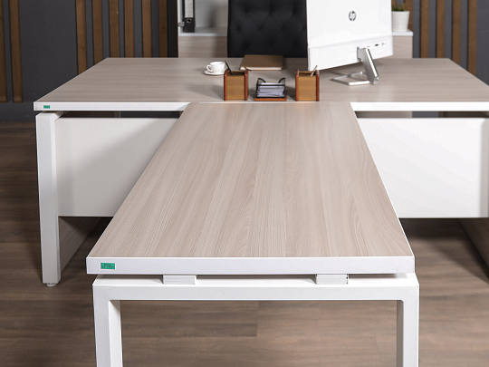 Кабинет руководителя ЛДСП Клен