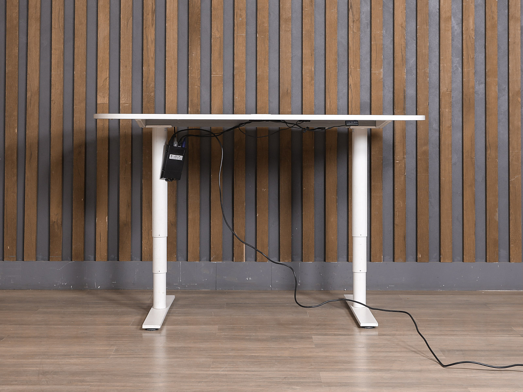 Стол с регулировкой высоты прямоугольный Bene ЛДСП Белый Швеция (СОБ1-281225)