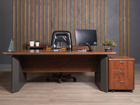 Кабинет руководителя МДФ Вишня