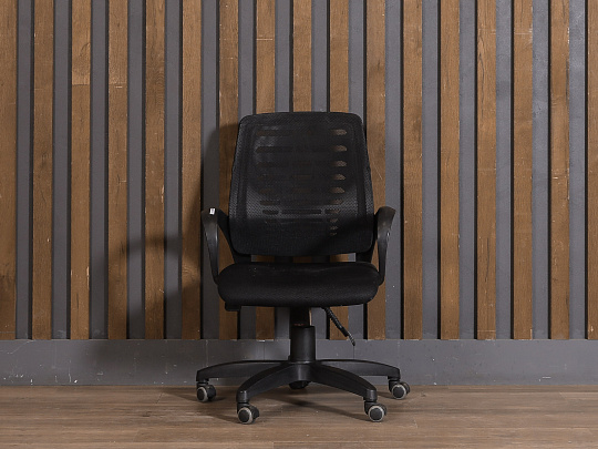 Офисное кресло Ирис Сетка Чёрный Россия