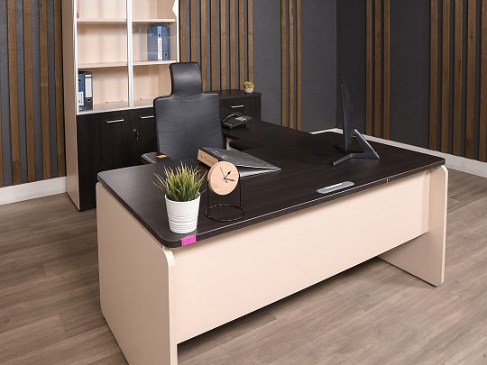 Кабинет руководителя Accord ЛДСП Венге Россия