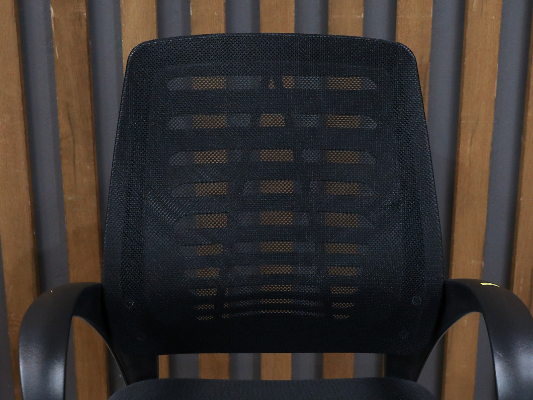 Конференц-кресло OLSS Ирис Ткань Чёрный Россия (КФТЧ-ИРИС)