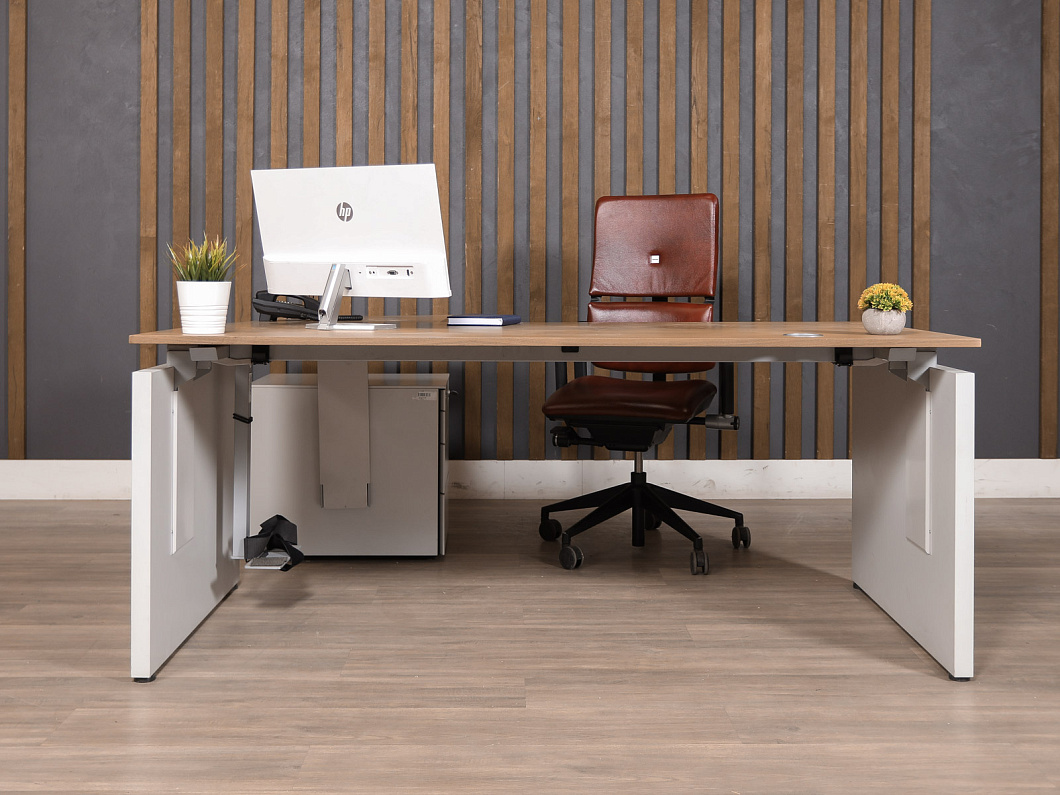 Стол руководителя Bene ЛДСП Орех Австрия (СРОР-020425)