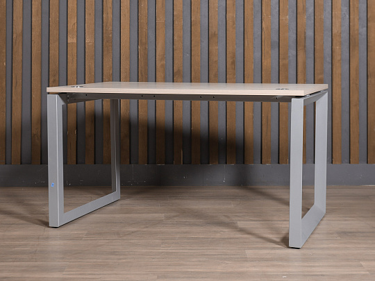 Стол прямоугольный ONIX ЛДСП Дуб Россия