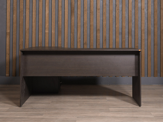 Стол с тумбой ЛДСП Венге