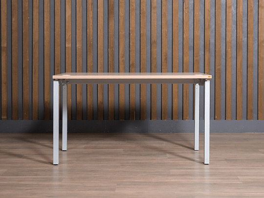 Стол прямоугольный ЛДСП Бук