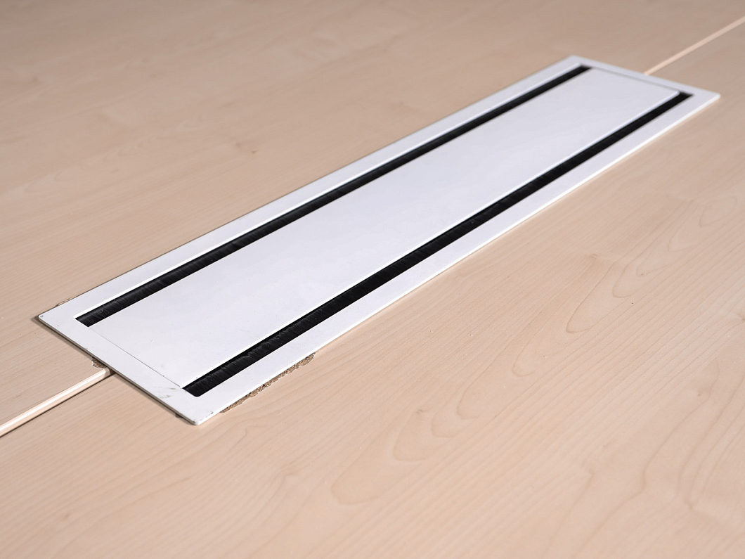 Комплект офисной мебели Kinnarps ЛДСП Клен Австрия (БС6КЛ-281225)