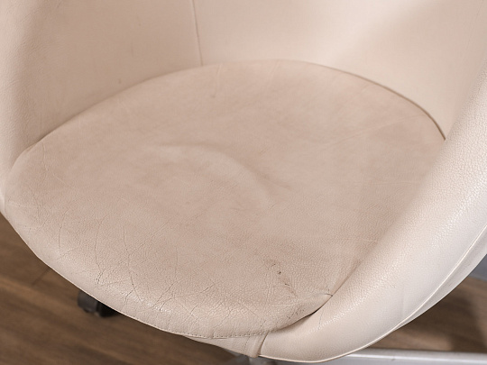 Конференц-кресло IKEA Skruvsta Искусственная кожа Белый Швеция