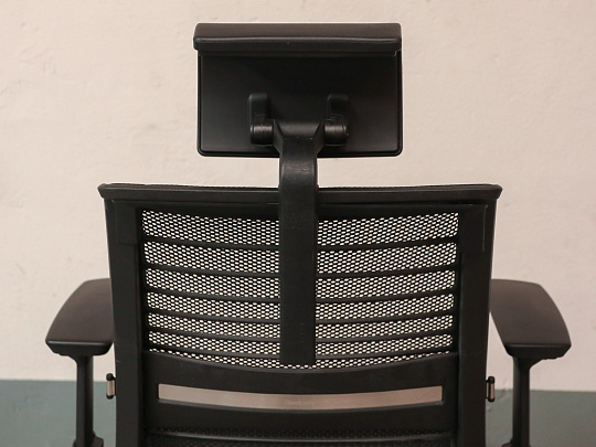 Кресло руководителя Steelcase Think V2 Ткань Чёрный Франция
