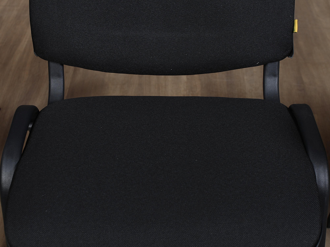 Офисный стул ИЗО Ткань Чёрный Россия (ОСТЧ-ИЗО)