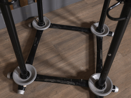 Вешалка напольная Металл Чёрный