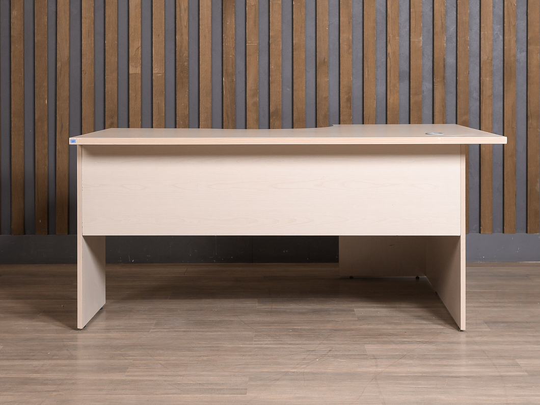 Стол эргономичный ЛДСП Клен (СЭКЛ-0212)