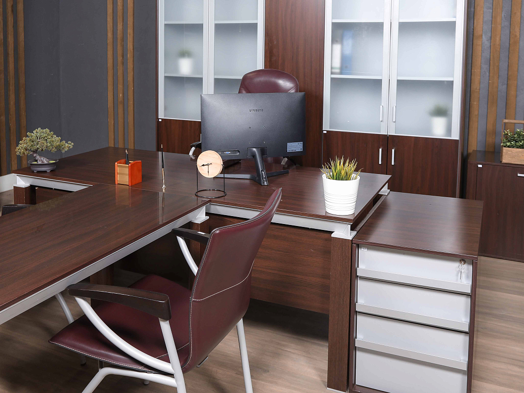 Кабинет руководителя HAN Шпон Венге Италия (КРВГ-090725)