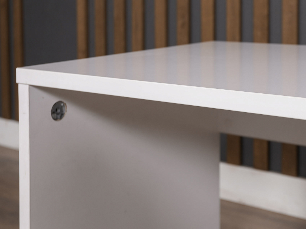 Стол с тумбой ЛДСП Белый (СПВТ(Т)-190425)