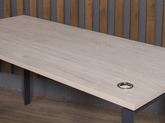 Стол прямоугольный ONIX ЛДСП Дуб Россия