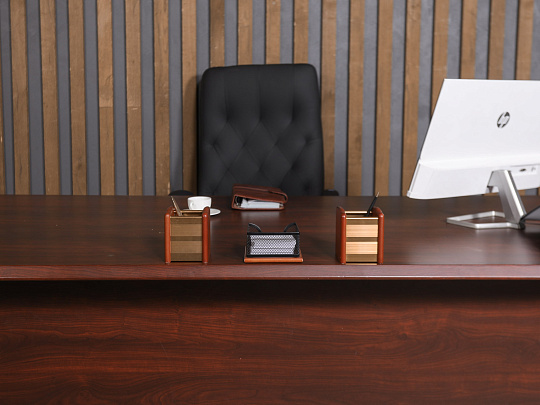 Стол руководителя ЛДСП Махагон