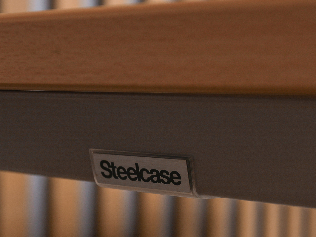 Стол для переговоров Steelcase Finishes ДСП Орех США (СДПОР-280723)