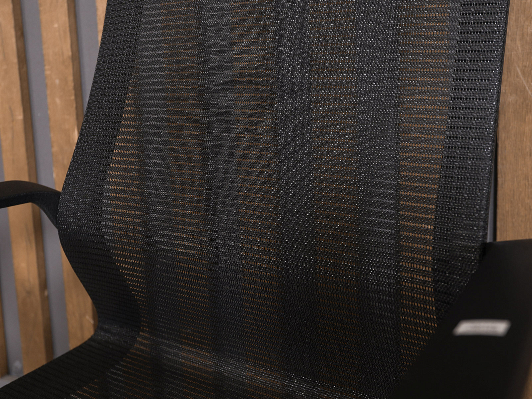 Кресло руководителя Donati Сетка Чёрный (КРТЧ-240126)