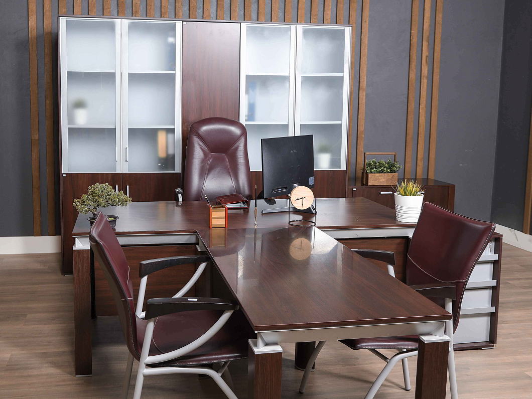 Кабинет руководителя HAN Шпон Венге Италия (КРВГ-090725)