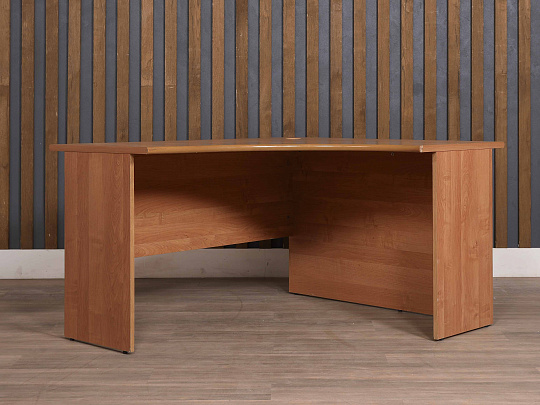 Стол угловой ЛДСП Ольха