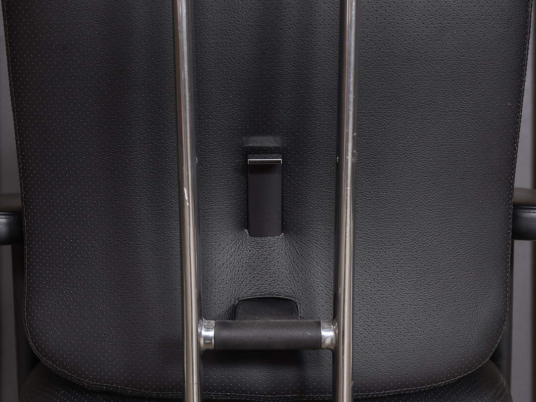 Кресло руководителя Vitra Headline Кожа Чёрный Швейцария (КДРЧ-300924)