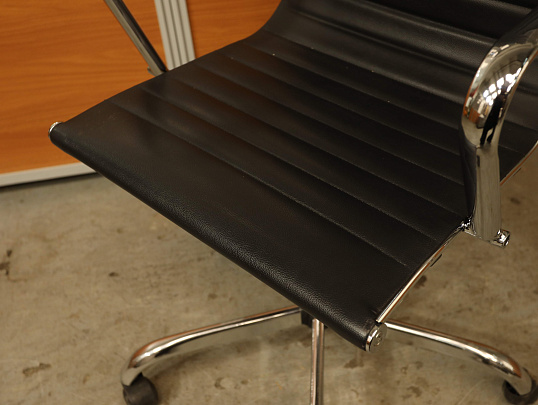 Офисное кресло RIVA CHAIR Искусственная кожа Чёрный Китай