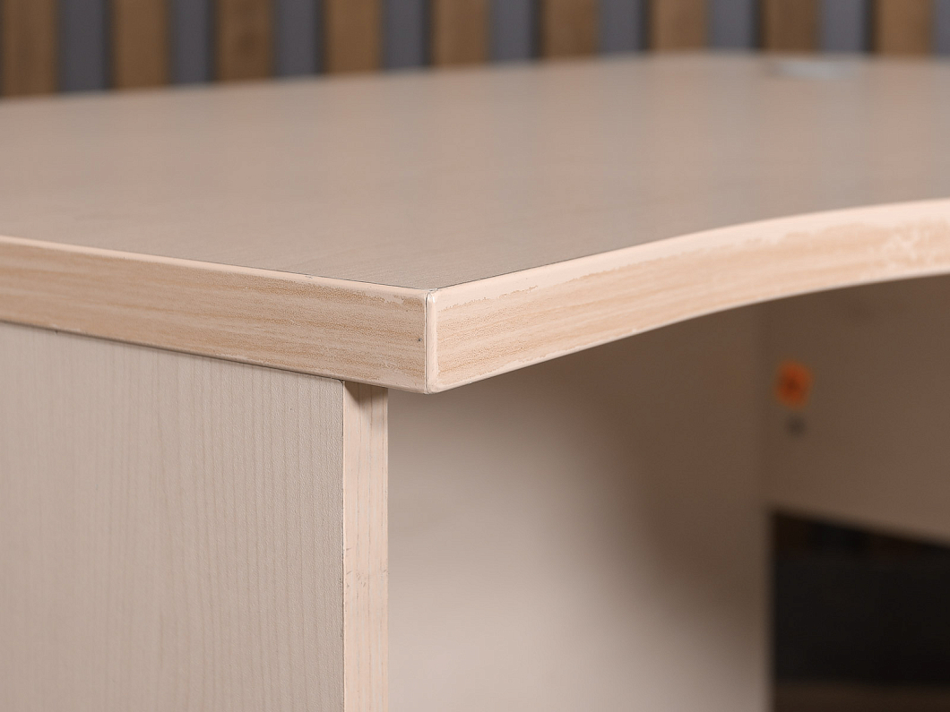 Стол эргономичный ЛДСП Клен (СЭКЛ-0212)