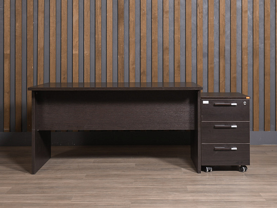 Стол с тумбой ЛДСП Венге