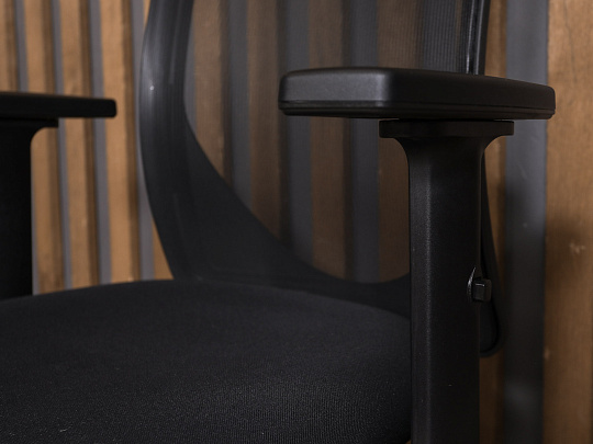 Офисное кресло ELICA Ткань Чёрный Италия