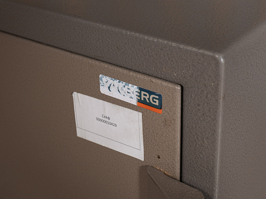 Сейф VALBERG FRS-66T KL Россия