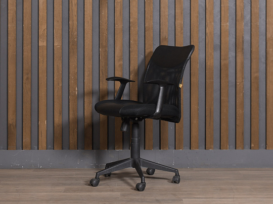 Офисное кресло Ткань Чёрный