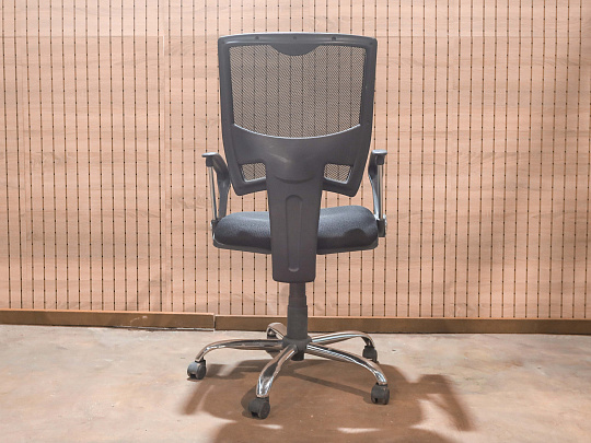 Офисное кресло Ткань Чёрный Россия