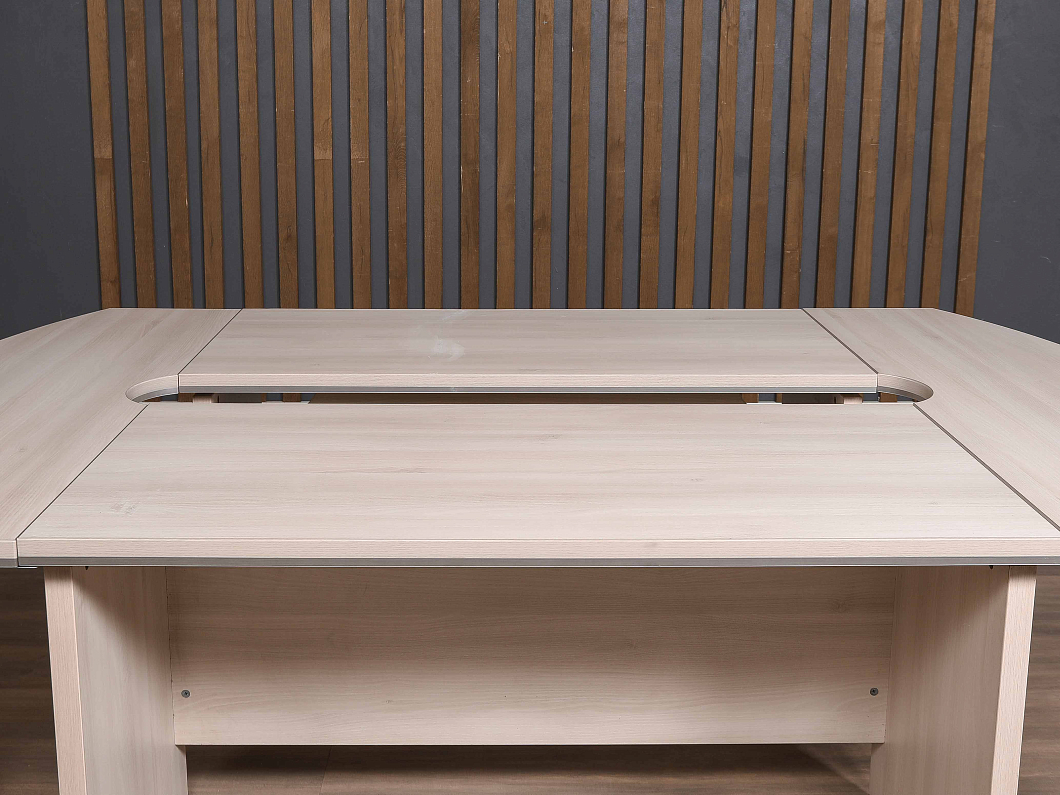 Стол для переговоров ЛДСП Дуб (СГД-210825)