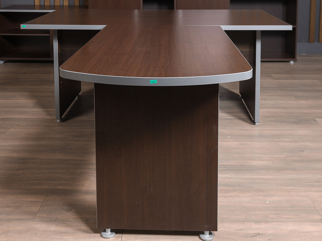 Кабинет руководителя ЛДСП Венге (КРВГ-301025)