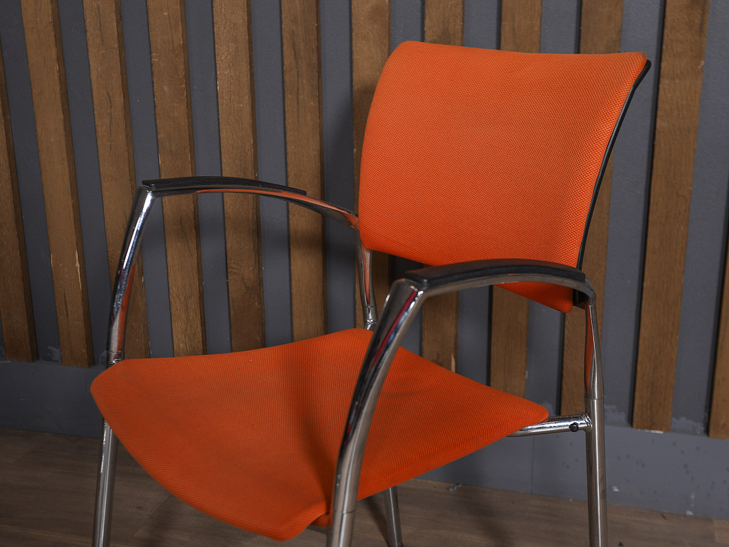 Конференц-кресло Ткань Оранжевый (ОСОЖ-160925)