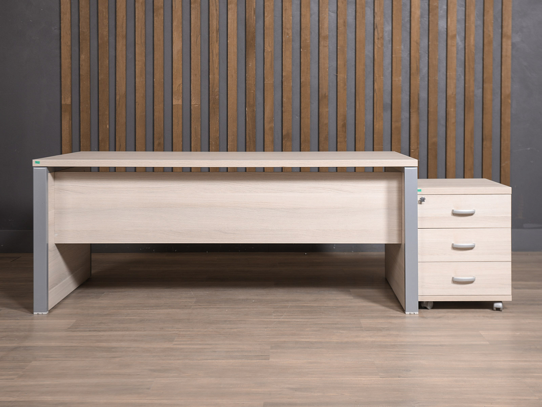 Стол руководителя ЛДСП Клен (СРКЛ-031225)